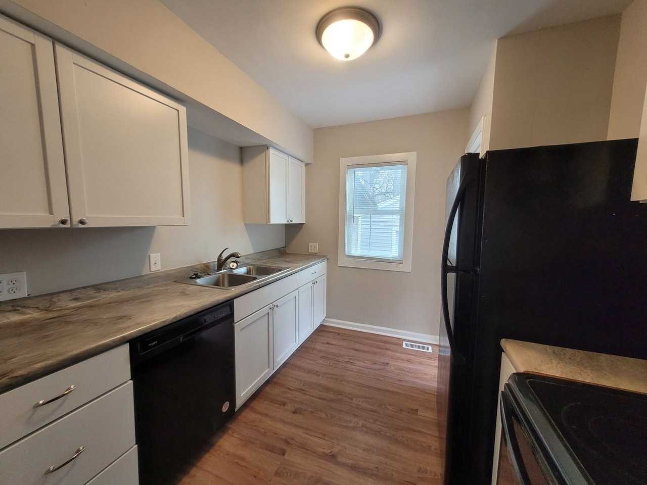 2237 S Union St - Photo 3 of 28