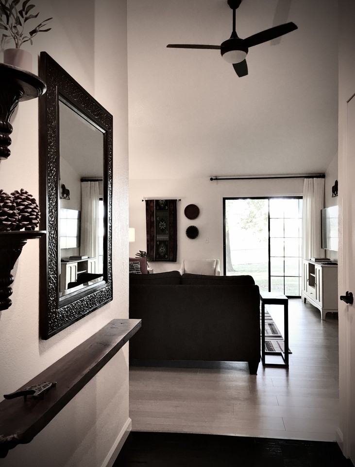 1521 W 17th St #NA - Photo 3 of 32