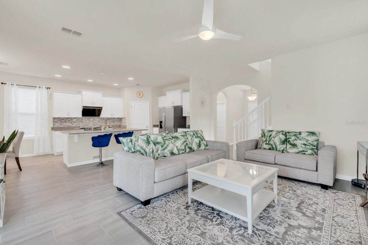 15789 Fountain Springs Rd - Photo 6 of 34