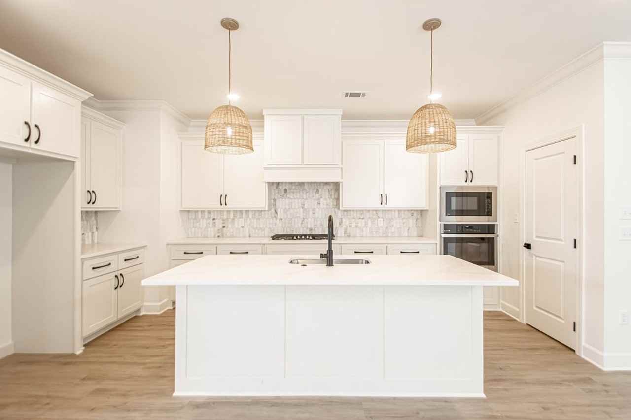 358 Fletcher Loop - Photo 3 of 21