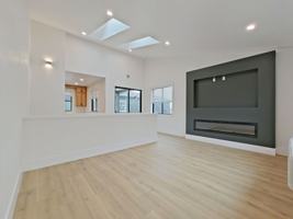 featured image of 1881 Harris St