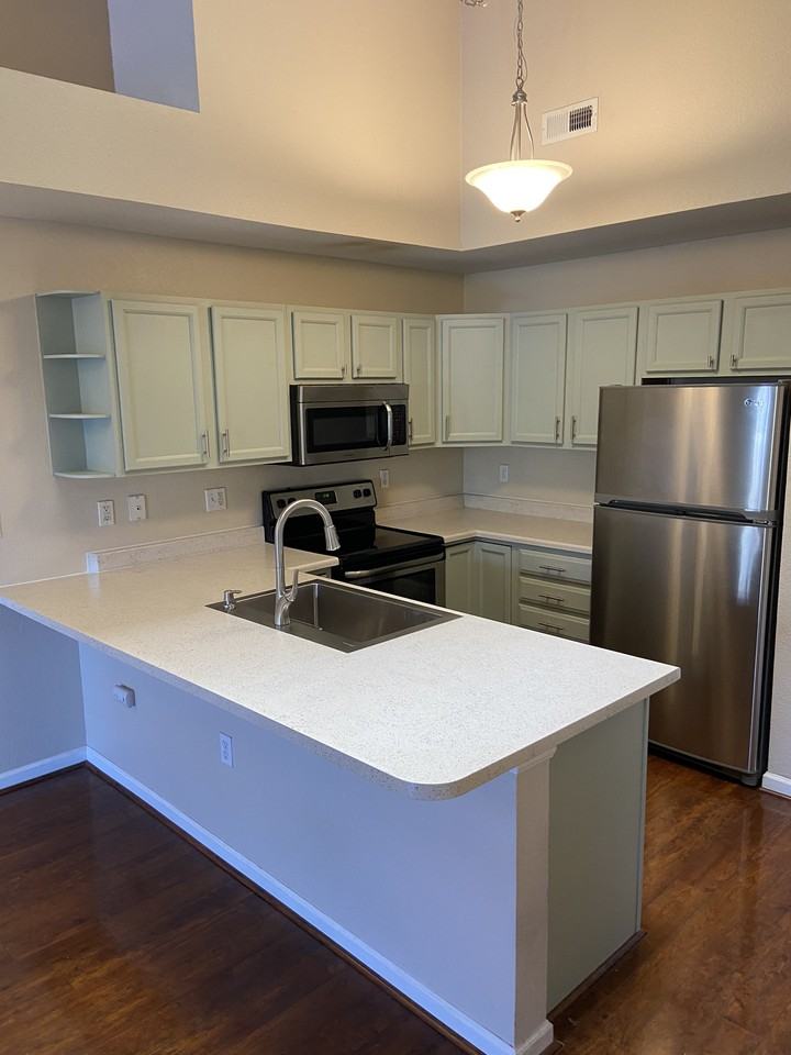 2920 W Centennial Dr #F - Photo 4 of 20