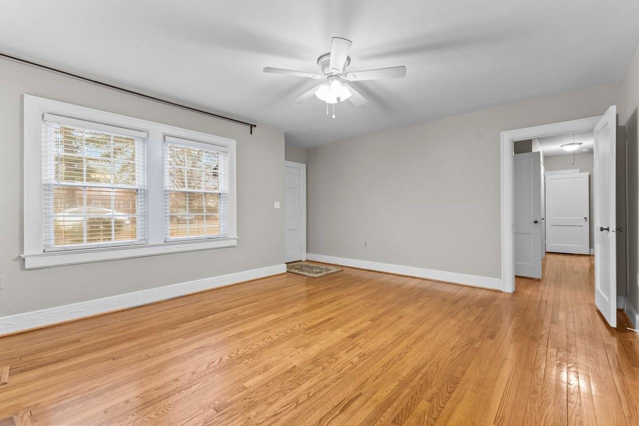 1005 S 8th St - Photo 5 of 15