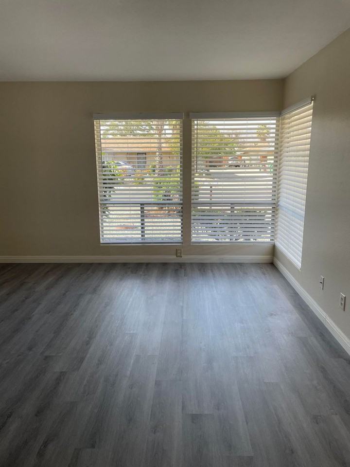 41013 Alder Ave - Photo 4 of 11