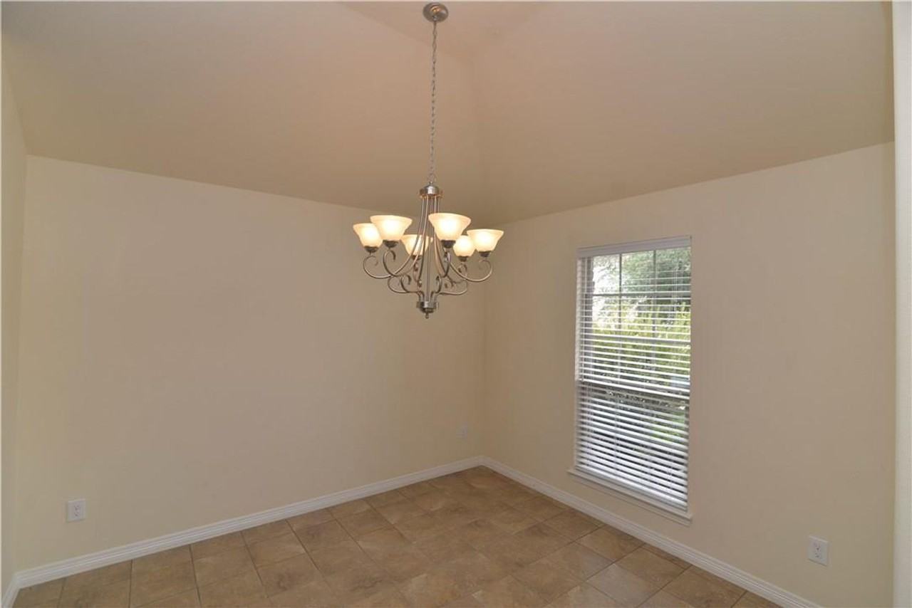 1204 Kittyhawk Drive - Photo 6 of 13