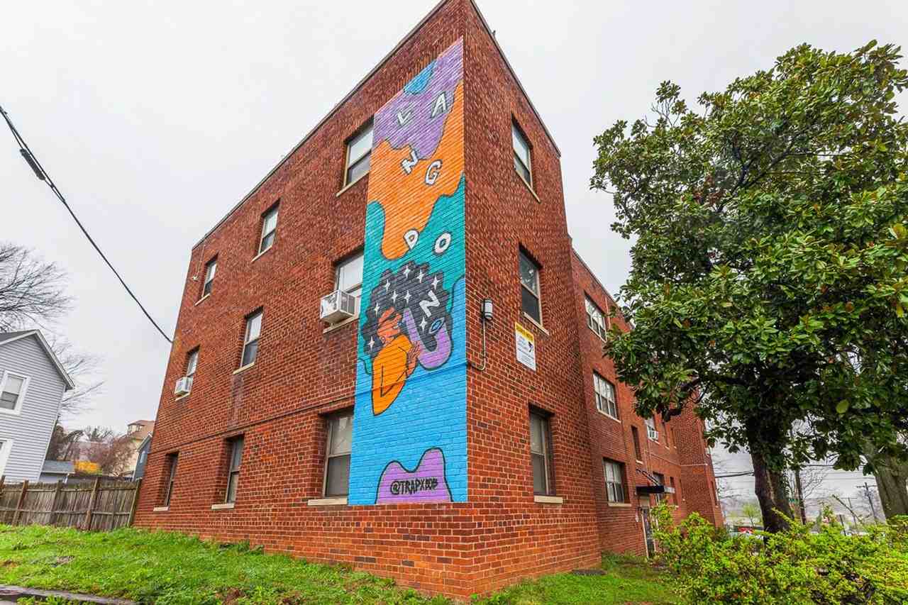 2100 Channing Street NE - Photo 4 of 17