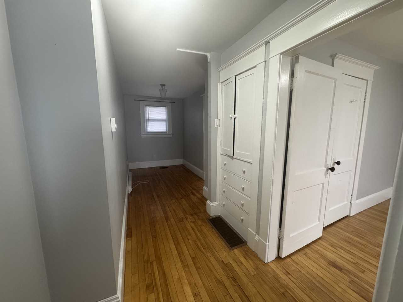 237 High St #237B - Photo 7 of 10