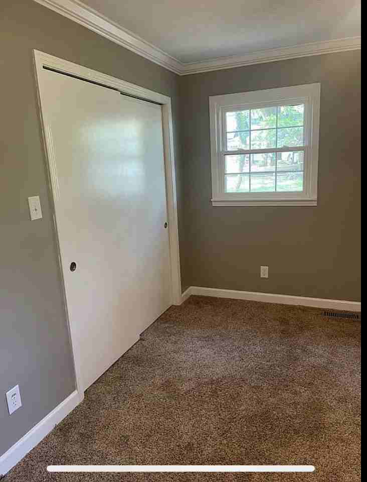 5018 Stinson St #NA - Photo 2 of 12