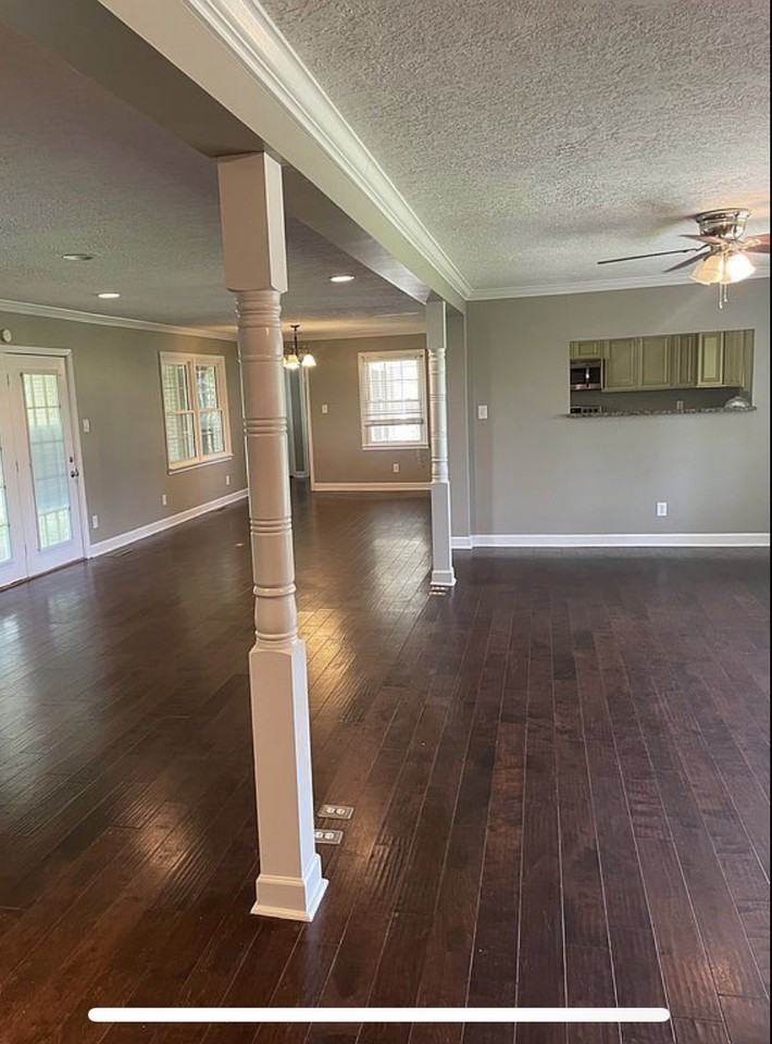 5018 Stinson St #NA - Photo 6 of 10
