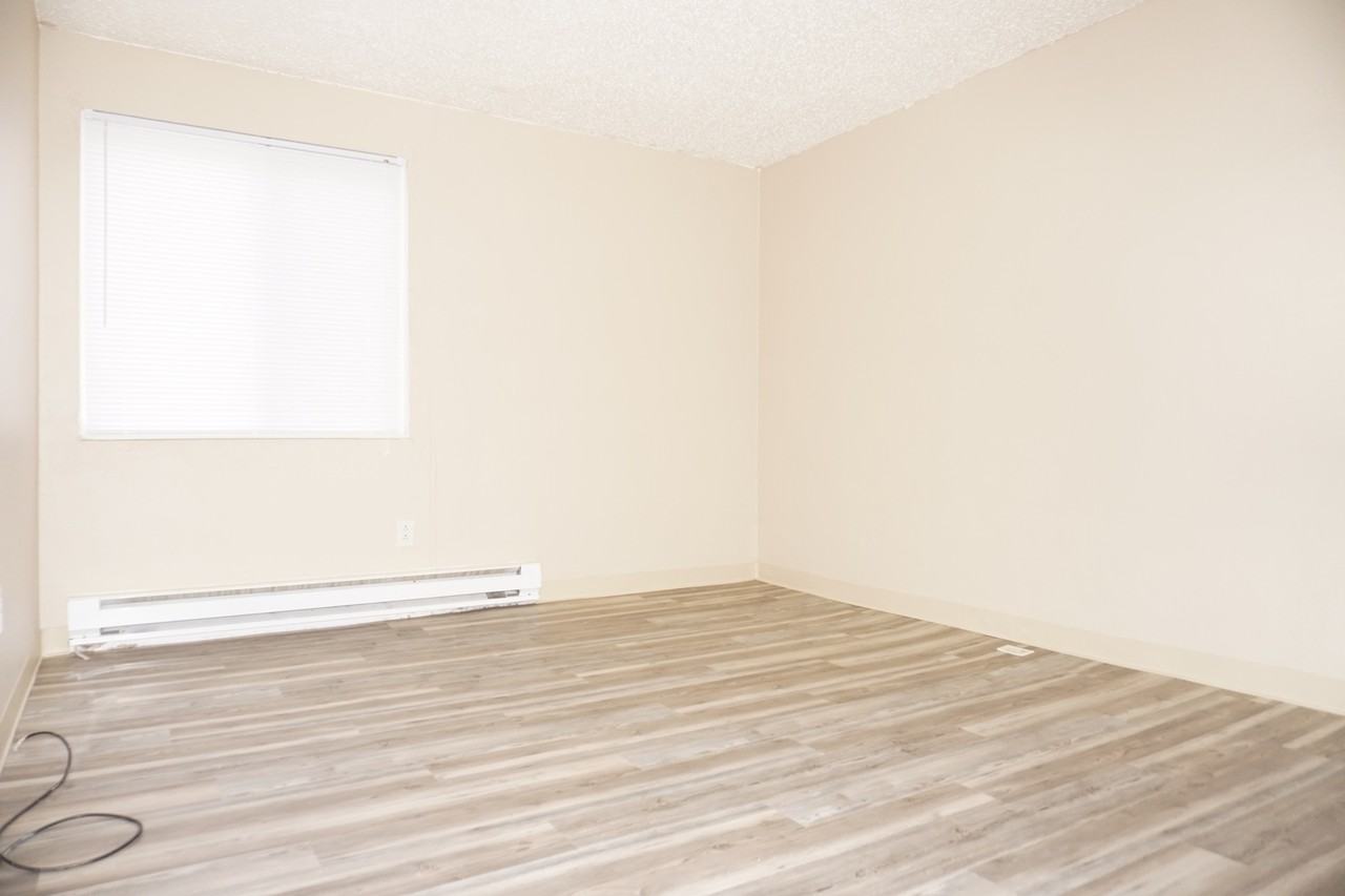 4437 Valverde Ct - Photo 6 of 10