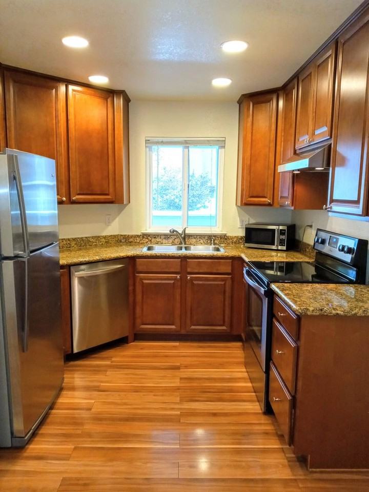 255 Shadow Dance Dr - Photo 2 of 35