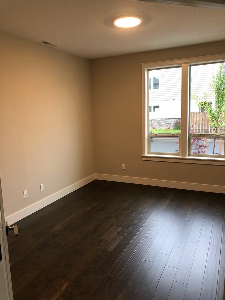 2160 Nw 161st Ave - Photo 7 of 22