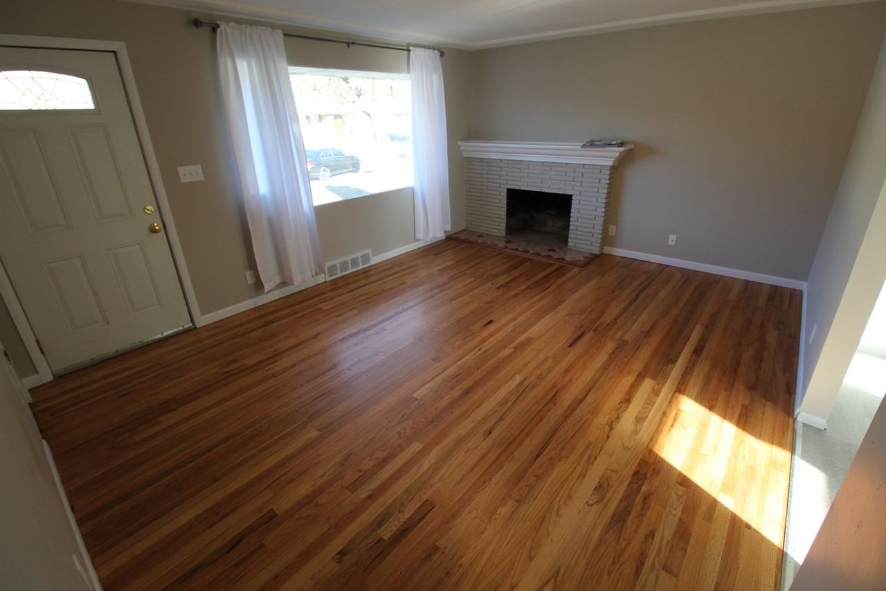 7112 N Excell Dr - Photo 3 of 29