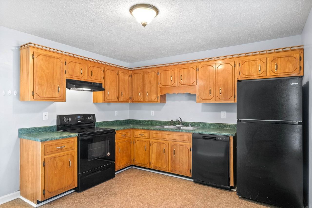 123 Gail St - Photo 7 of 21