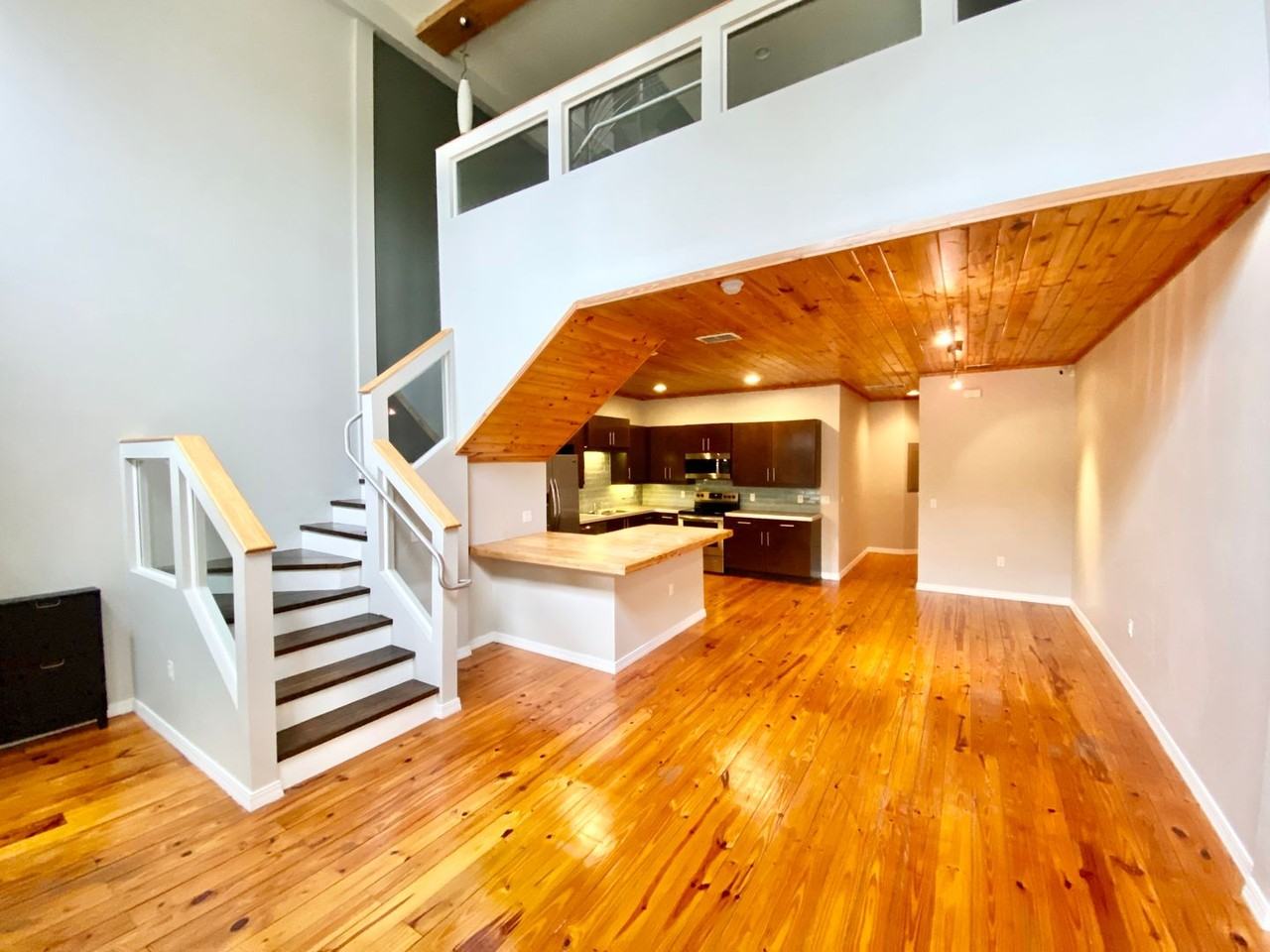 123 E Muriel St - Photo 5 of 50