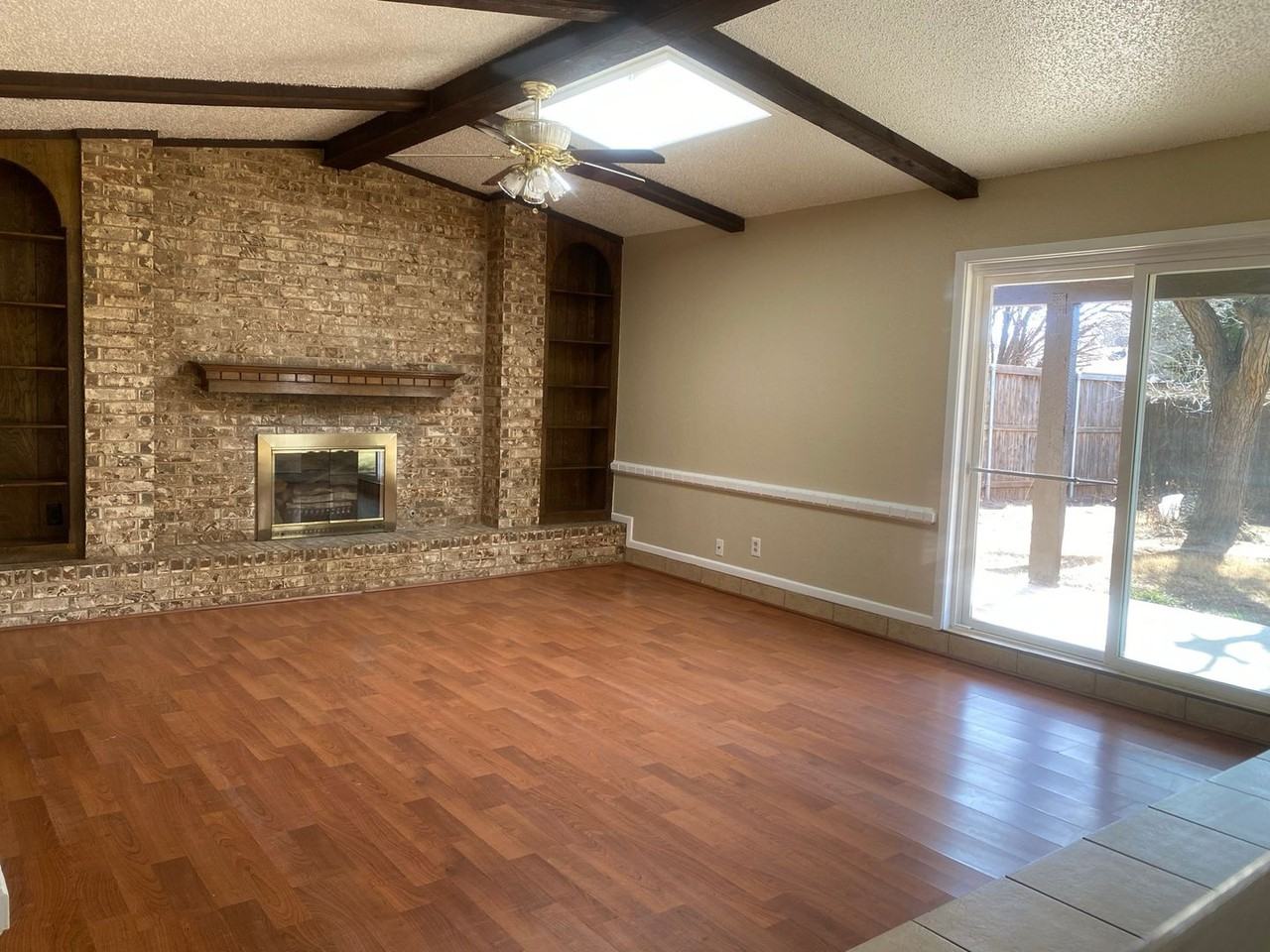 3417 83rd Dr - Photo 2 of 18