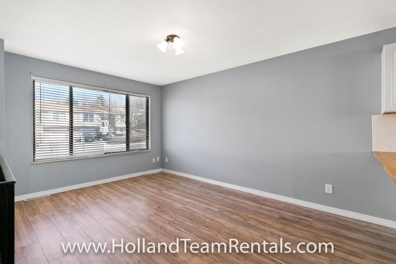 900 South St - Photo 5 of 22