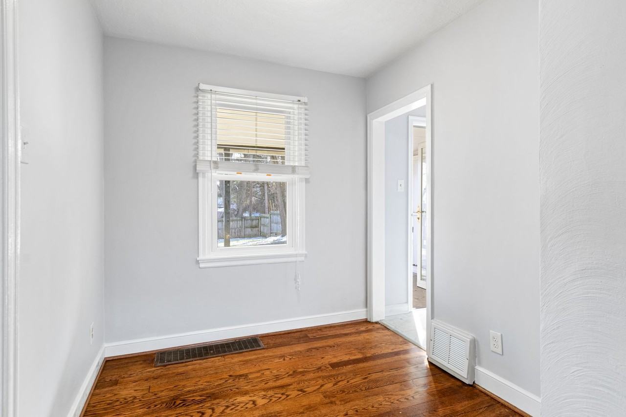 7476 Old Peppers Ferry Loop - Photo 4 of 15