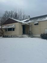 9110 Macomb Ave - Photo 1 of 1