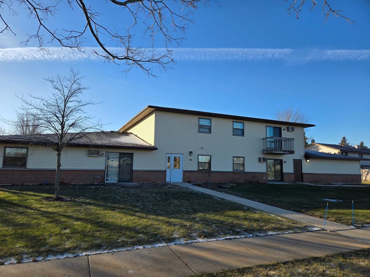 Rubina - Photo 2 of 8