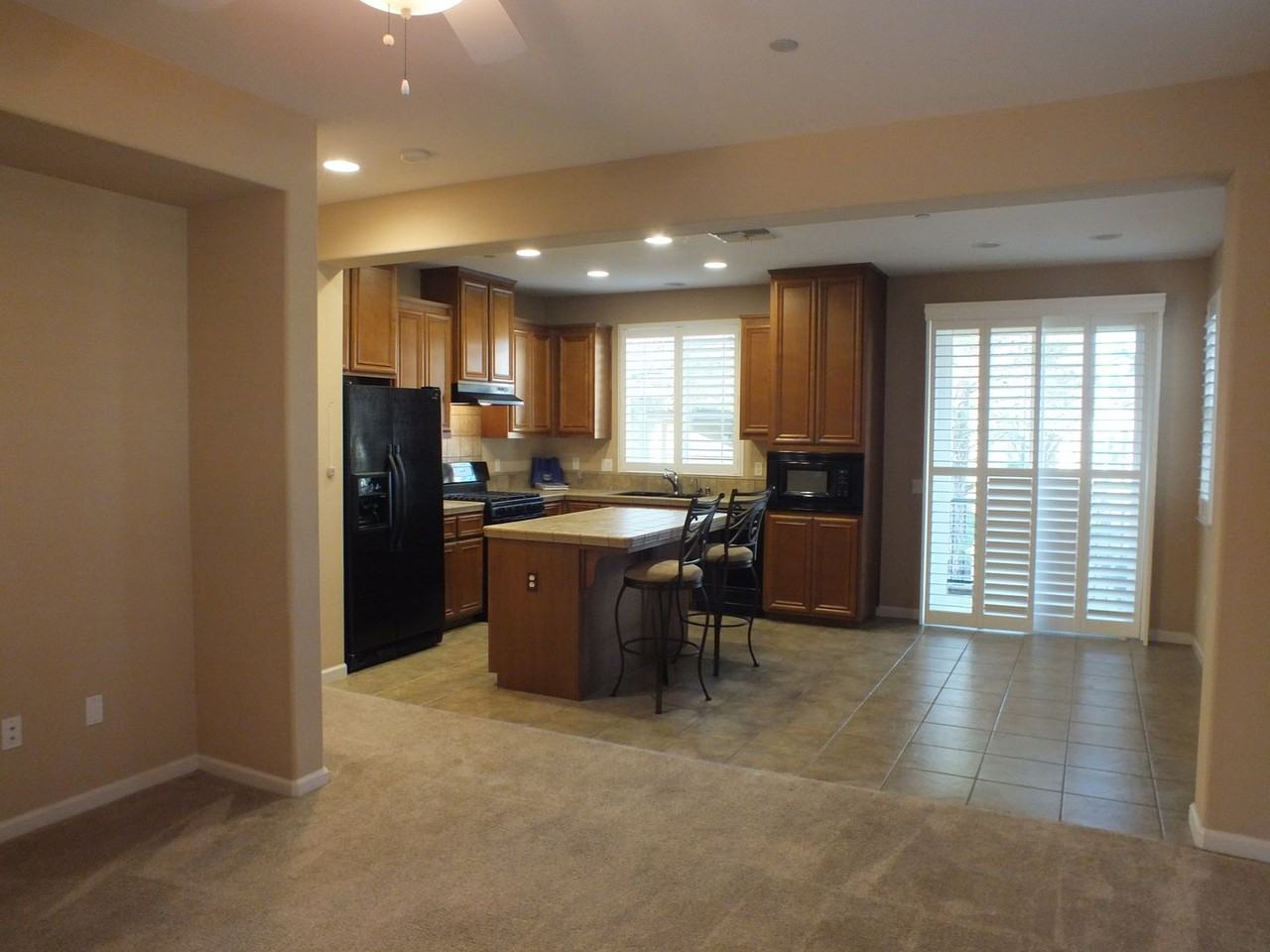 1437 Cypress Ln - Photo 3 of 16