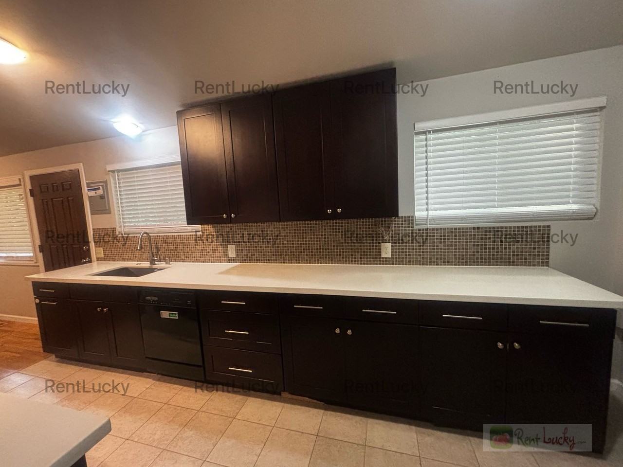 14319 13th Ave Sw - Photo 2 of 20