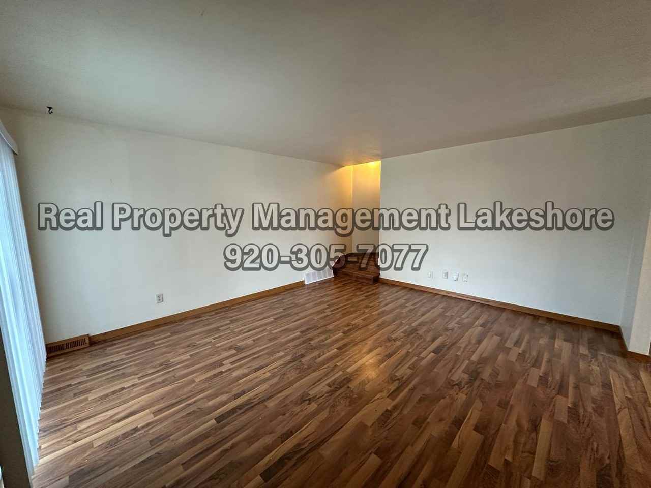 736 W 10th Ave - Photo 2 of 17