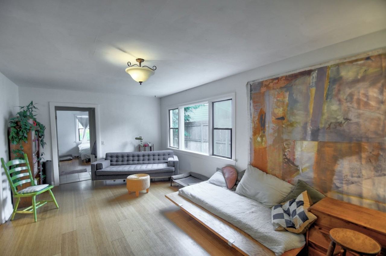 1715 Quince St Ne #A - Photo 3 of 17