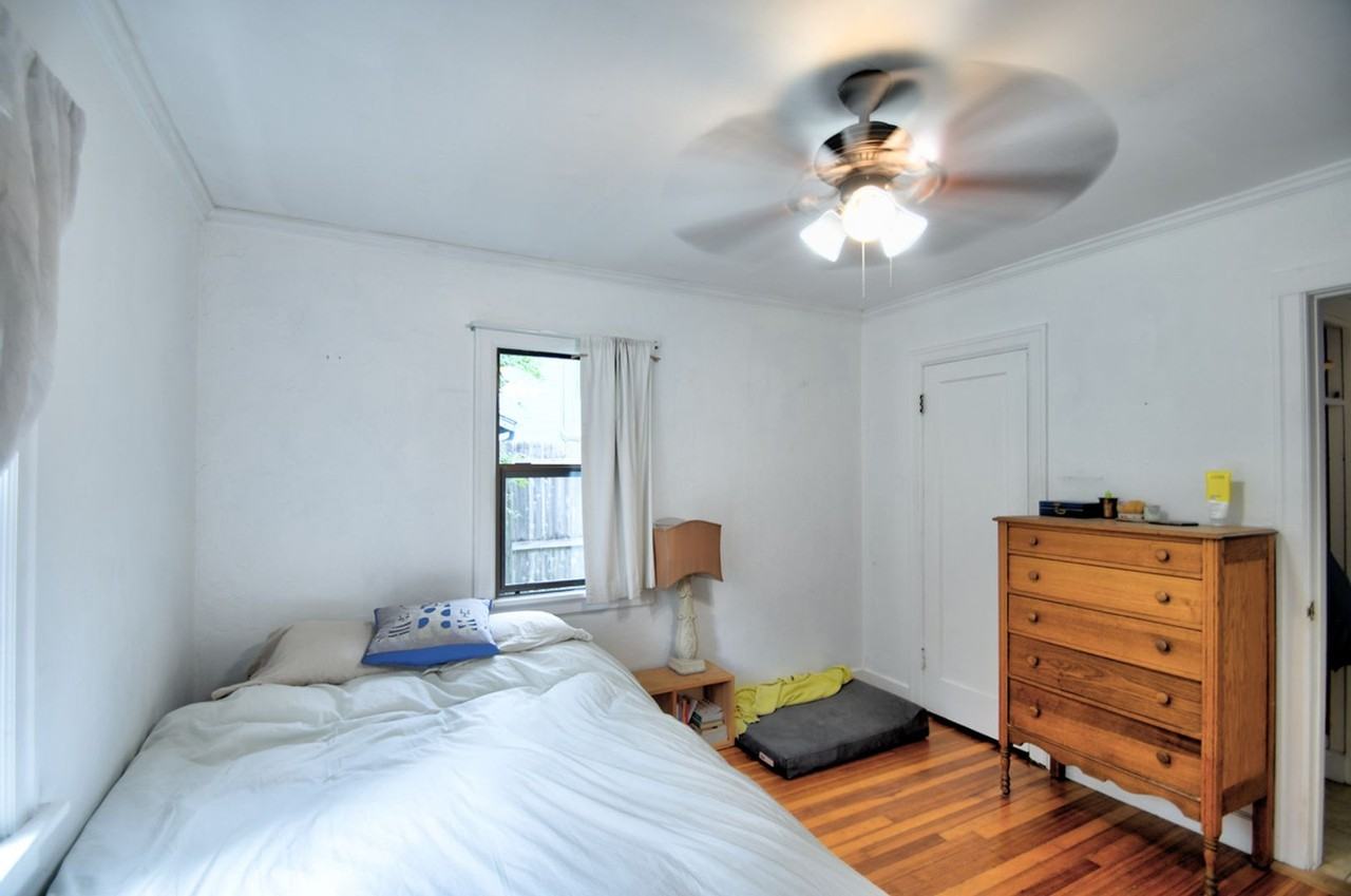1715 Quince St Ne #A - Photo 7 of 17