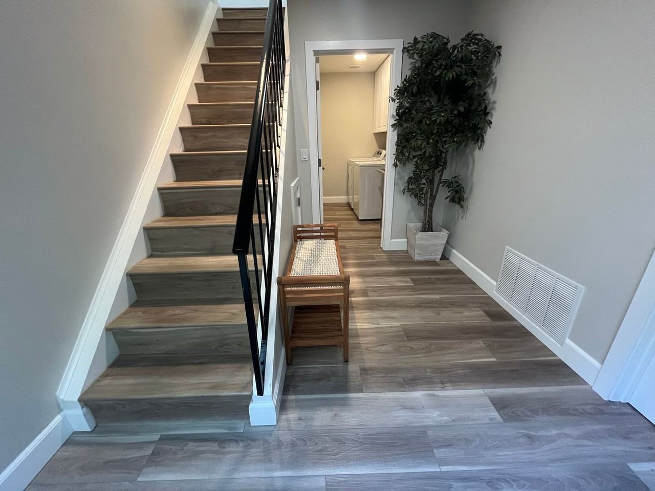 817 S Vulcan Ave #2 - Photo 5 of 38