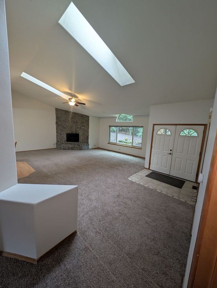 21343 E Meadow Crest Dr - Photo 3 of 9