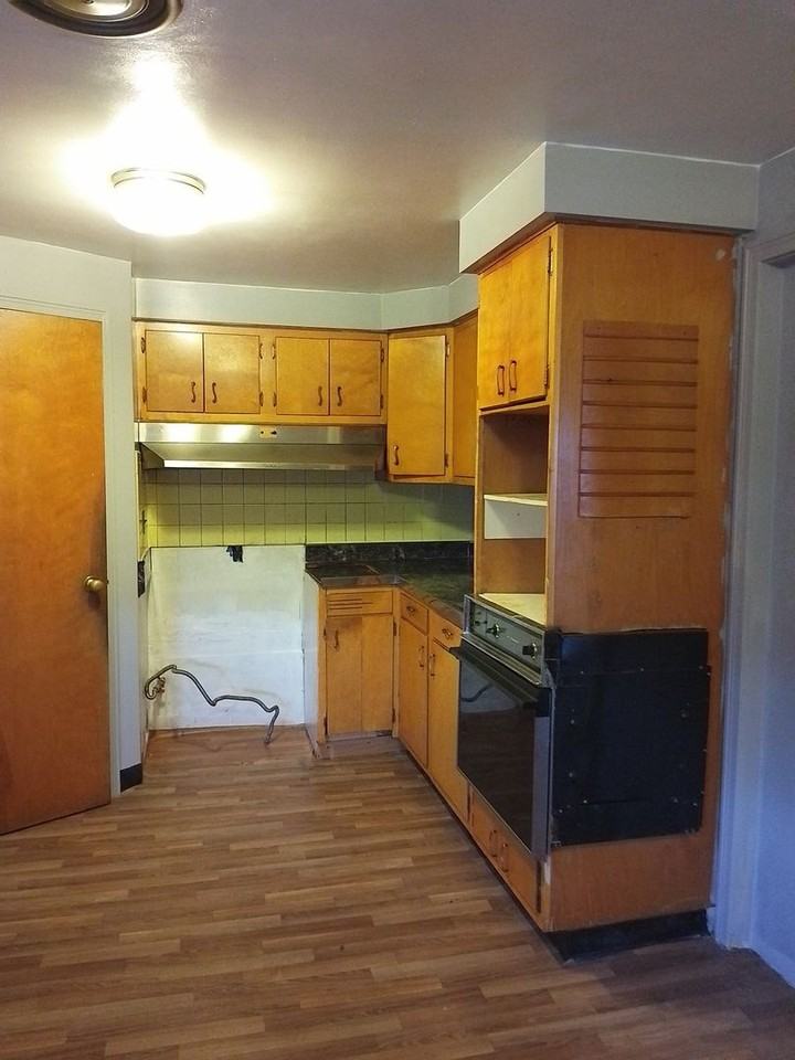 36 Davidson Ave - Photo 3 of 17