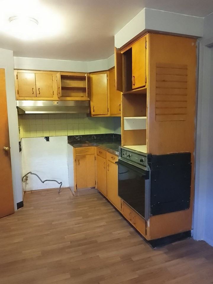 36 Davidson Ave - Photo 4 of 17