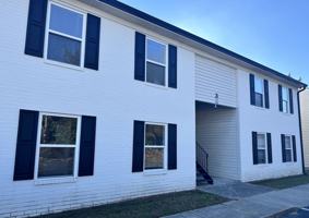 featured image of 185 W Forrest St