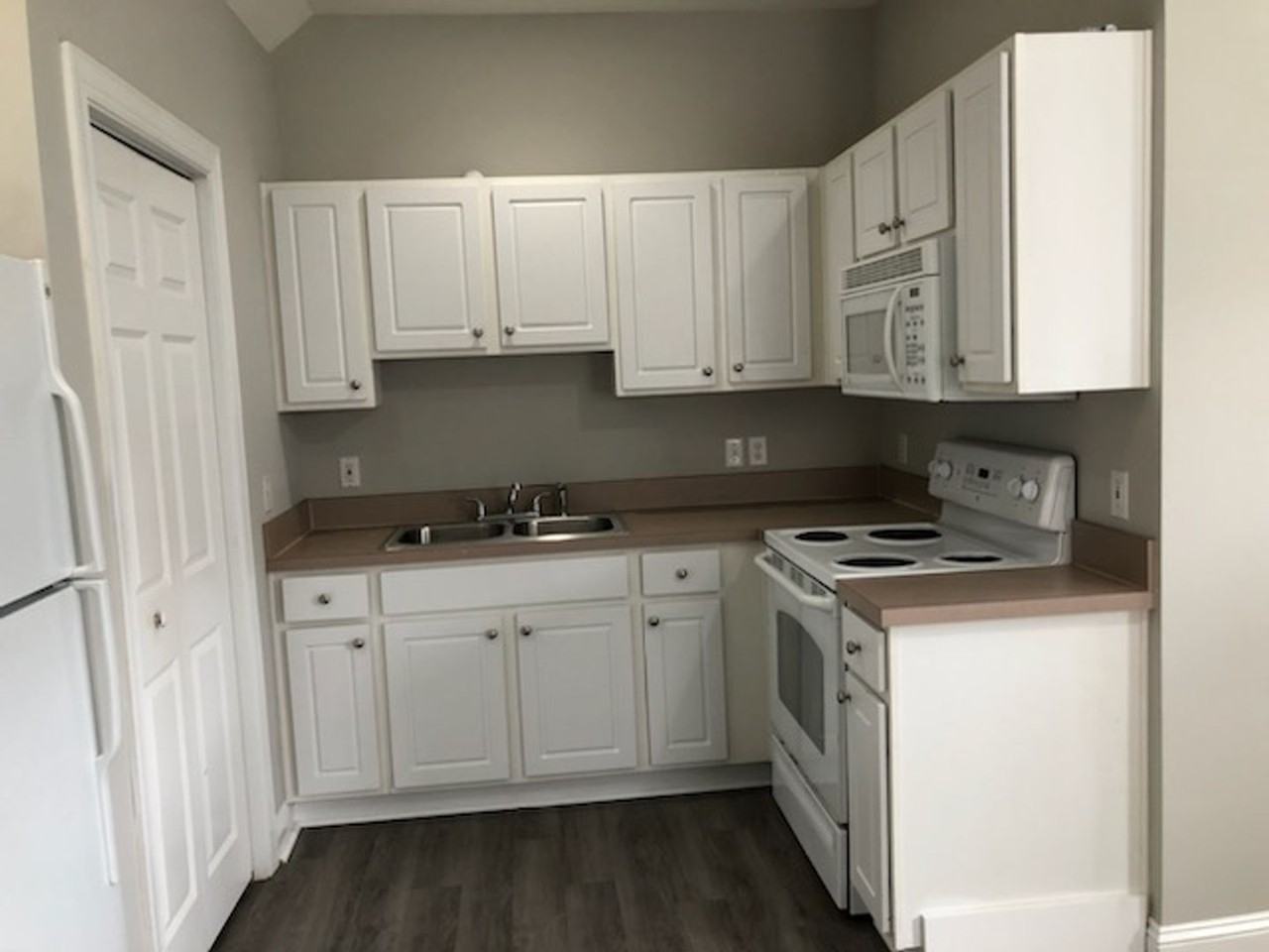 72 Cassandra Ln - Photo 7 of 22