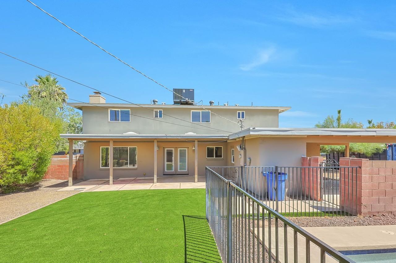 1123 E Loma Vista Dr - Photo 6 of 27