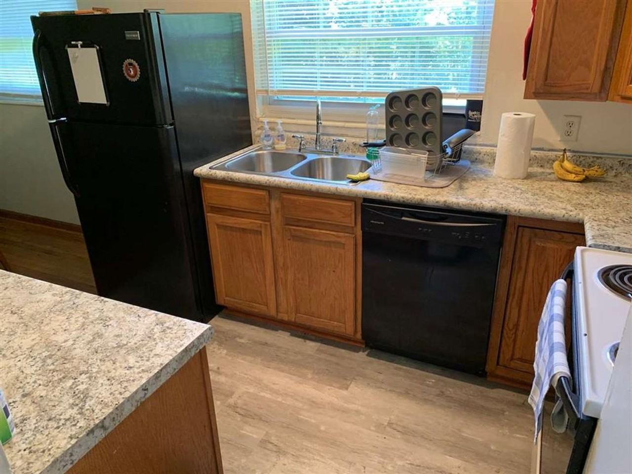 1805 Mayhew St - Photo 2 of 11