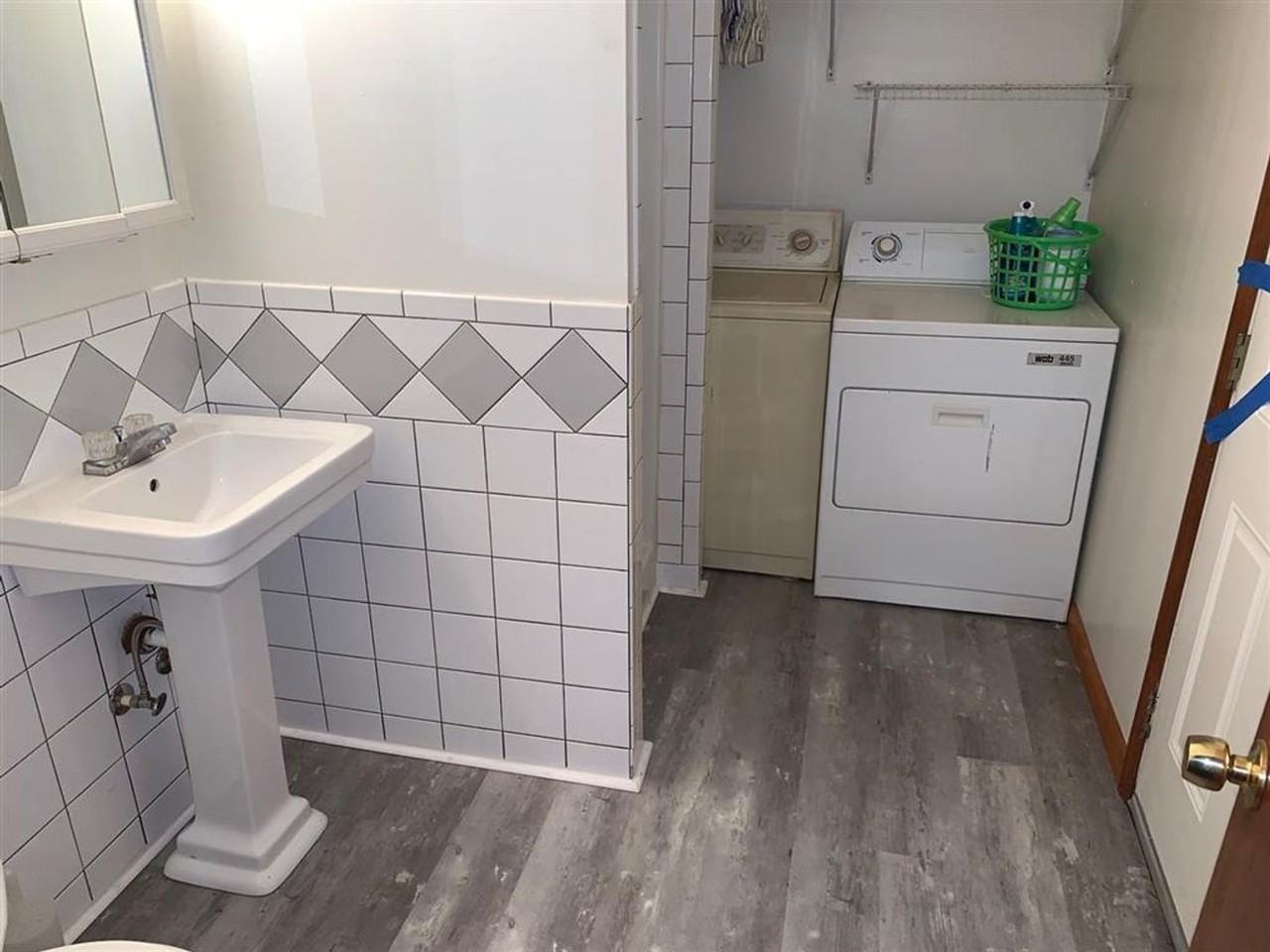 1805 Mayhew St - Photo 5 of 11