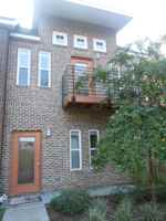 featured image of 1315 N Duval St