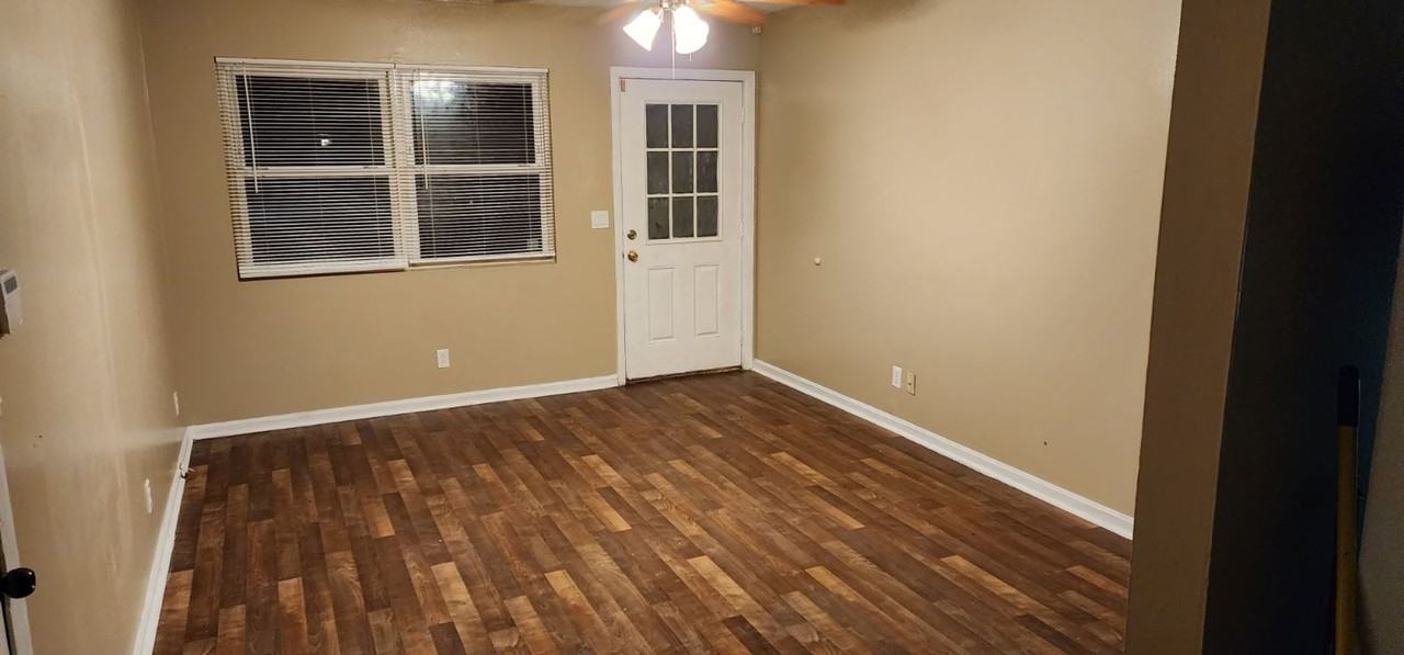 1809 Cheryl Dr - Photo 3 of 8