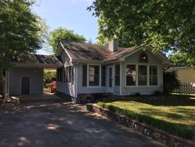 602 Holmes Rd Se - Photo 1 of 1