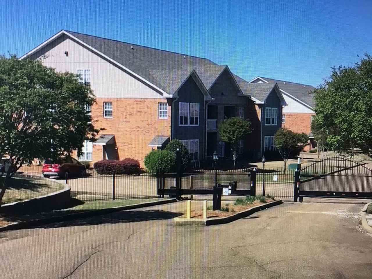 805 Private Road 3097 - Photo 2 of 14