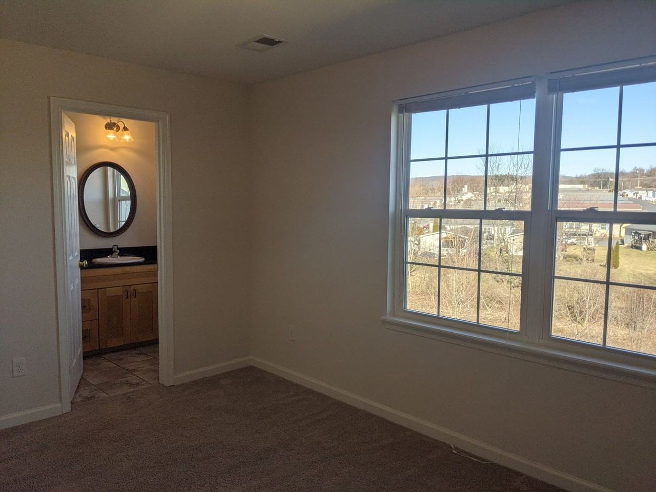 417 Viewpoint Way - Photo 4 of 50