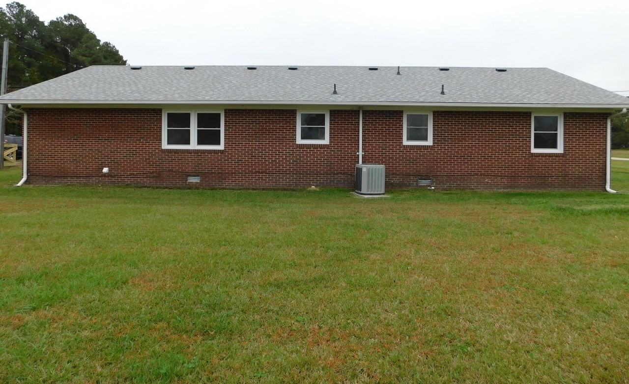 1540 Nixonton Rd - Photo 4 of 19