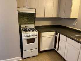33rd Ave Apartments - Photo 1 of 1