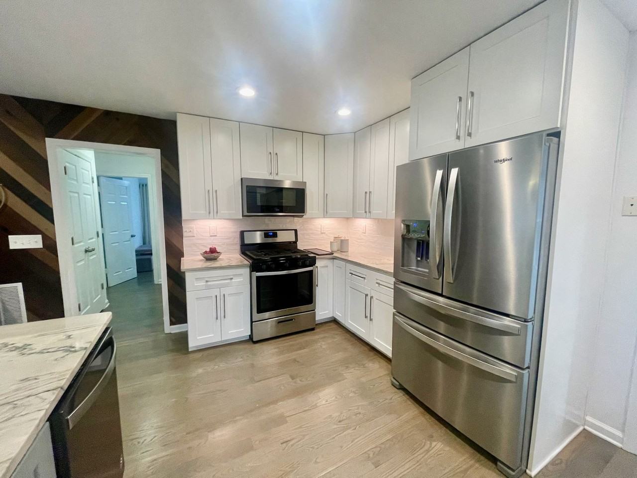 1086 Edgefield Dr Sw - Photo 7 of 23