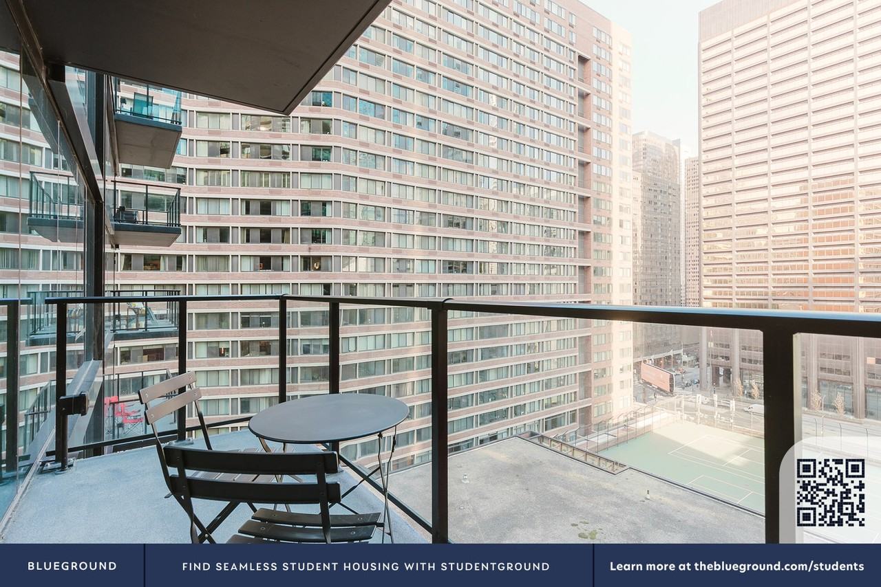 535 North Saint Clair Street - Photo 7 of 43