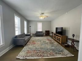 featured image of 600 S Center St