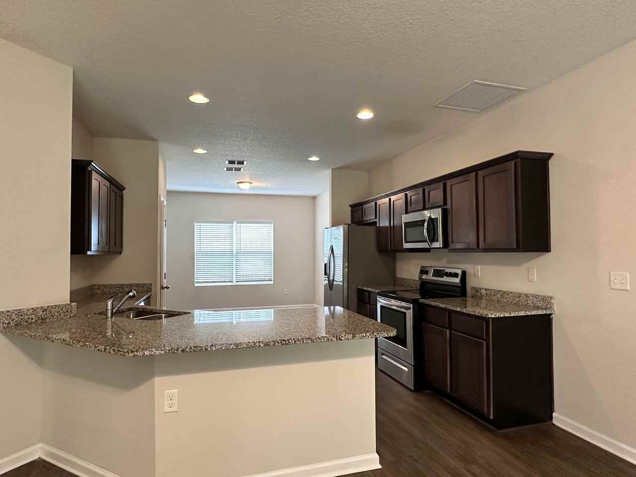 3460 Belfort Rd - Photo 6 of 16