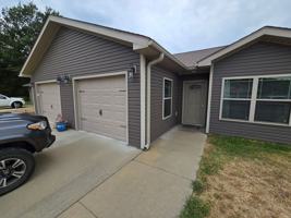 featured image of 1423 Mclain St #2